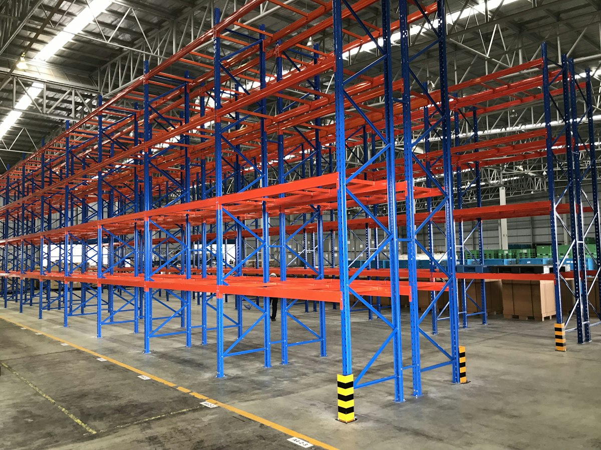 Nave industrial en Els Dolors y Pont Nou